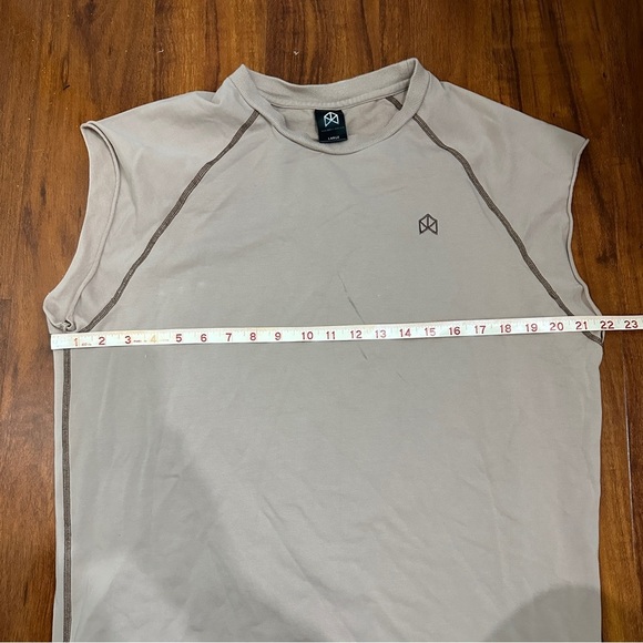 BMFit Gymwear Shirt Size Large - Picture 6 of 7